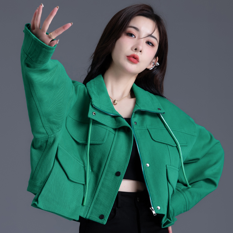 绿色牛仔外套女春秋季2025新款设计感小个子工装小众短款上衣夹克