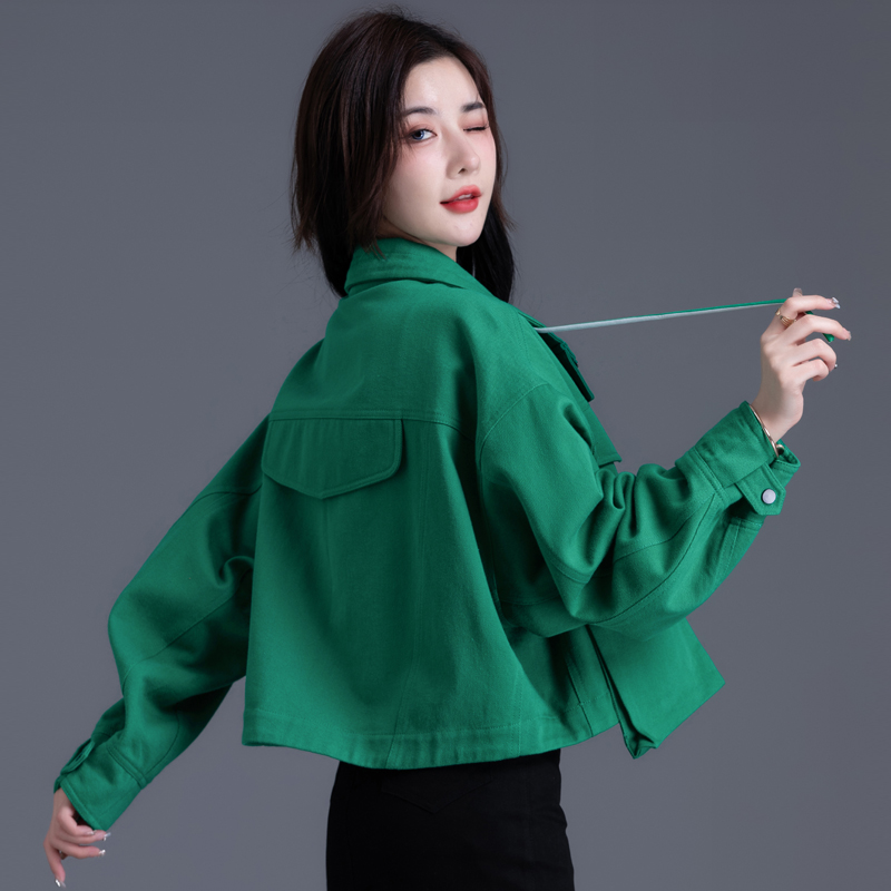 韩版绿色牛仔外套女2026年春秋季新款设计感时髦洋气上衣女装百搭