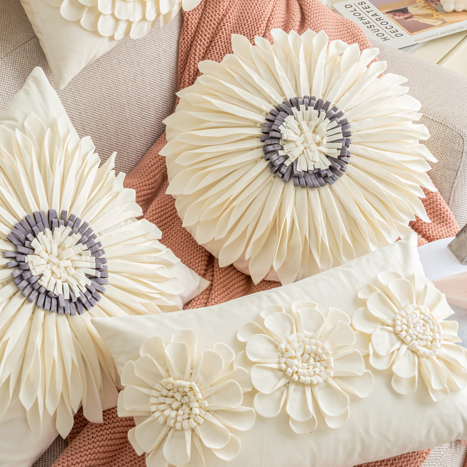 新款白色系公主风花朵抱枕少女心床头靠垫欧美轻奢ins风沙发靠枕