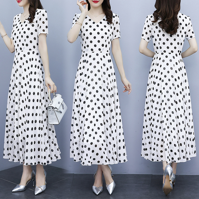 白色雪纺连衣裙2025新款夏季波点短袖长款修身显瘦仙女大摆长裙子