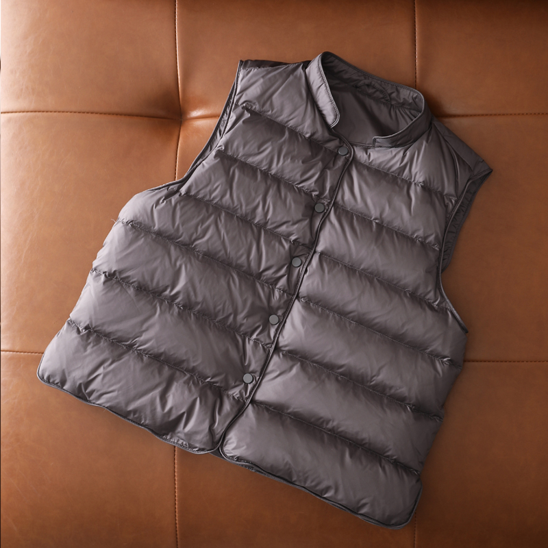 爆款羽绒马甲女款2025新款正品外穿高端秋冬高级轻薄短款网红背心