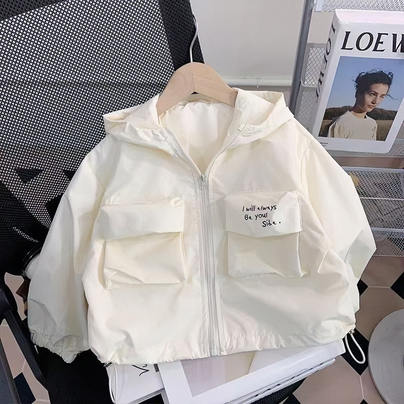 男女童冲锋衣外套秋装2025新款洋气儿童春秋款女宝宝运动连帽上衣