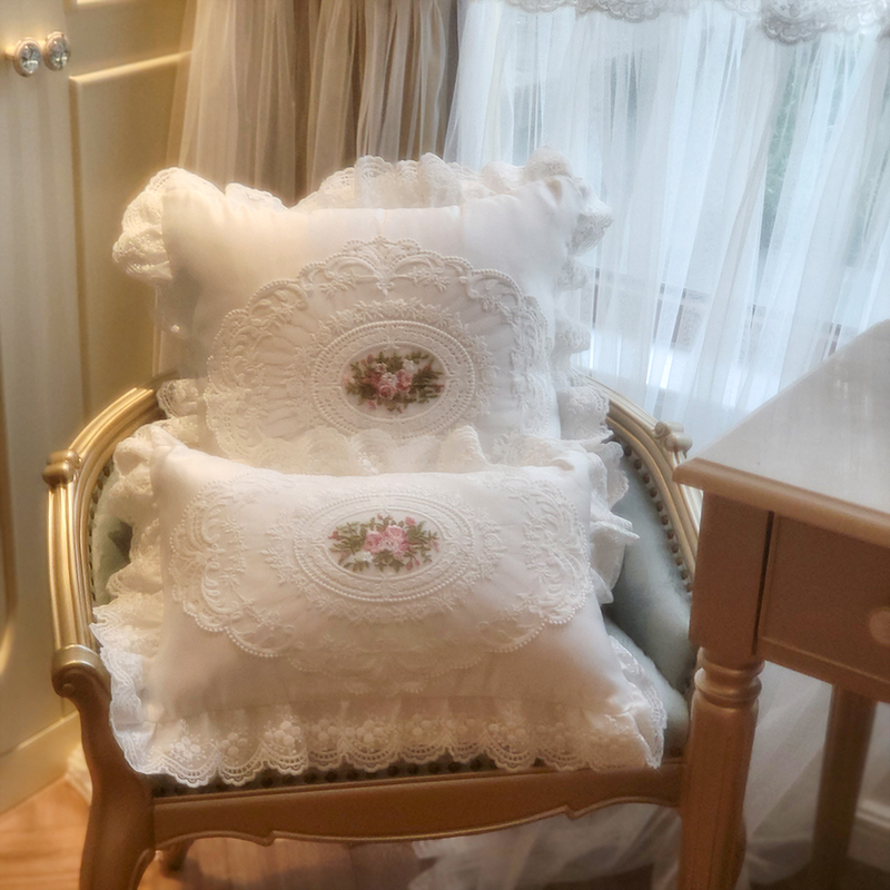 法式抱枕靠垫白色蕾丝方枕腰枕ins风沙发卧室方靠垫枕家居造型枕