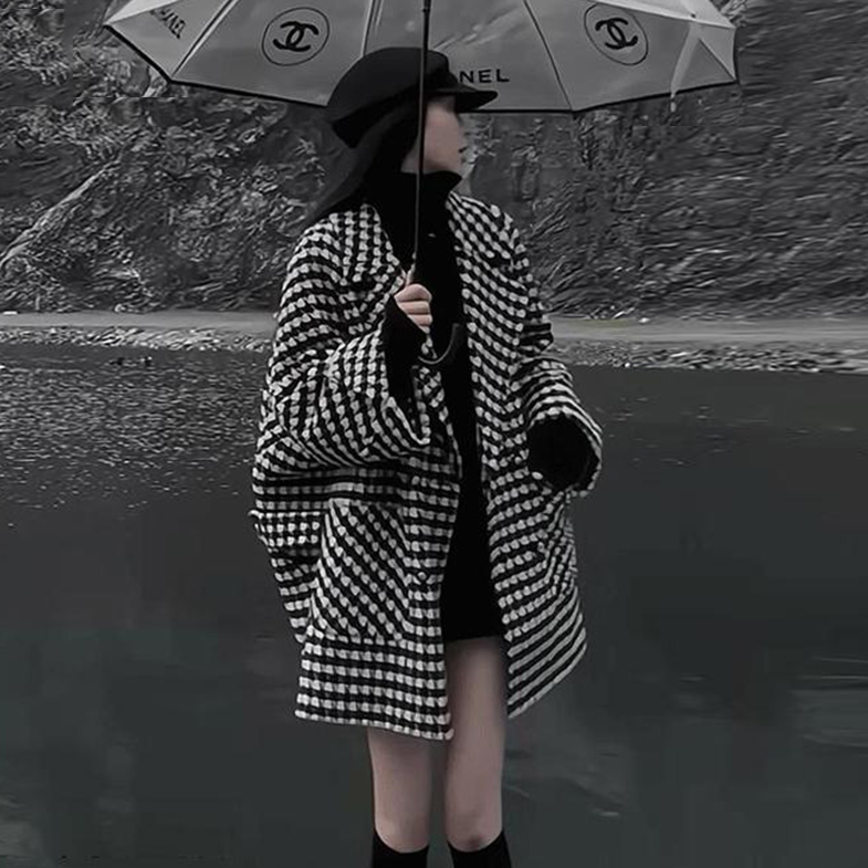 今年流行爆款小香风毛呢外套女秋冬季新款时尚高级感加厚呢子大衣