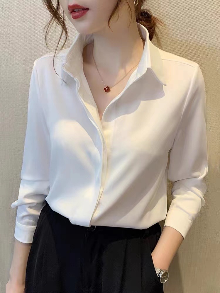 时尚百搭缎面方领女士长袖衬衫知性优雅高端气设计感衬衣2025小众