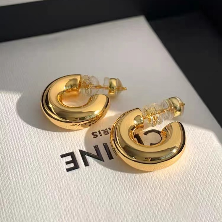 铜合金耳饰 迪丽热巴同款金色圈圈耳环高级感复古气质素圈耳圈