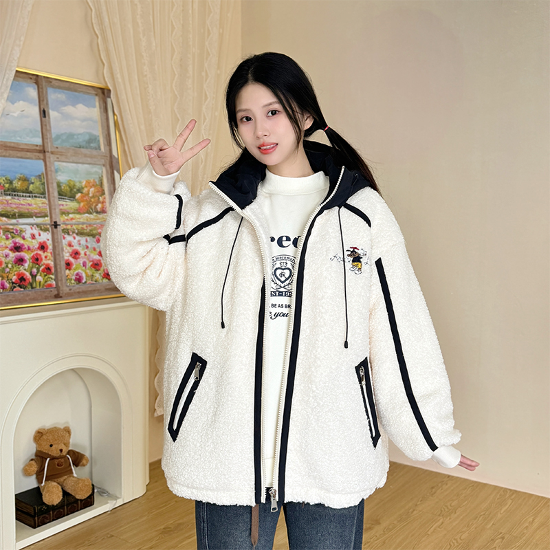 初中生仿羊羔绒外套连帽加厚棉服女保暖高中生时尚洋气青少女学生