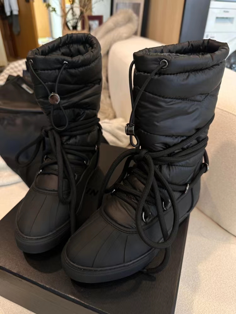 XYSF极简 是你总想拥有的冬天里那双时尚保暖加厚雪地靴