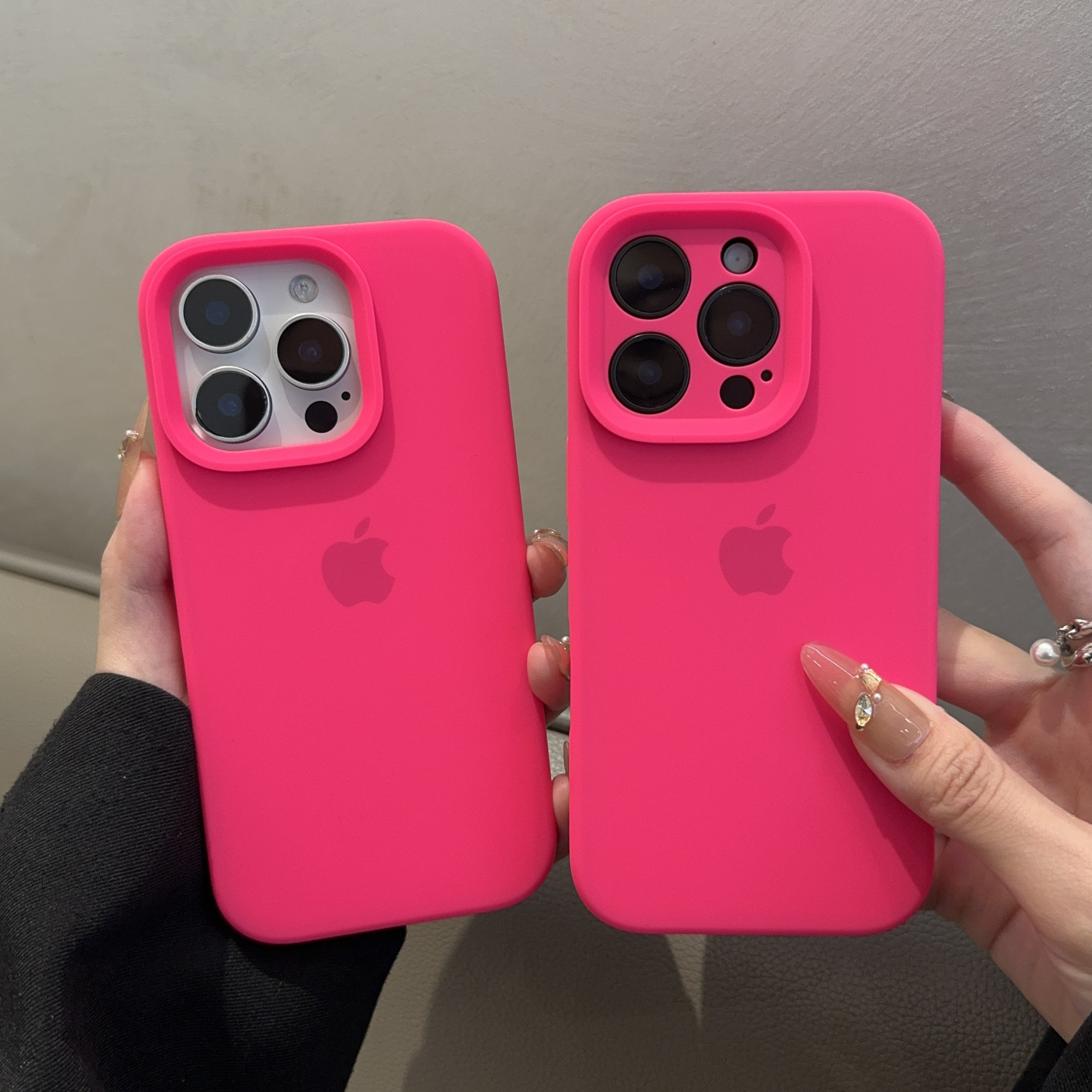 荧光粉适用苹果16promax手机壳15液态硅胶iphone14简约13纯色1211