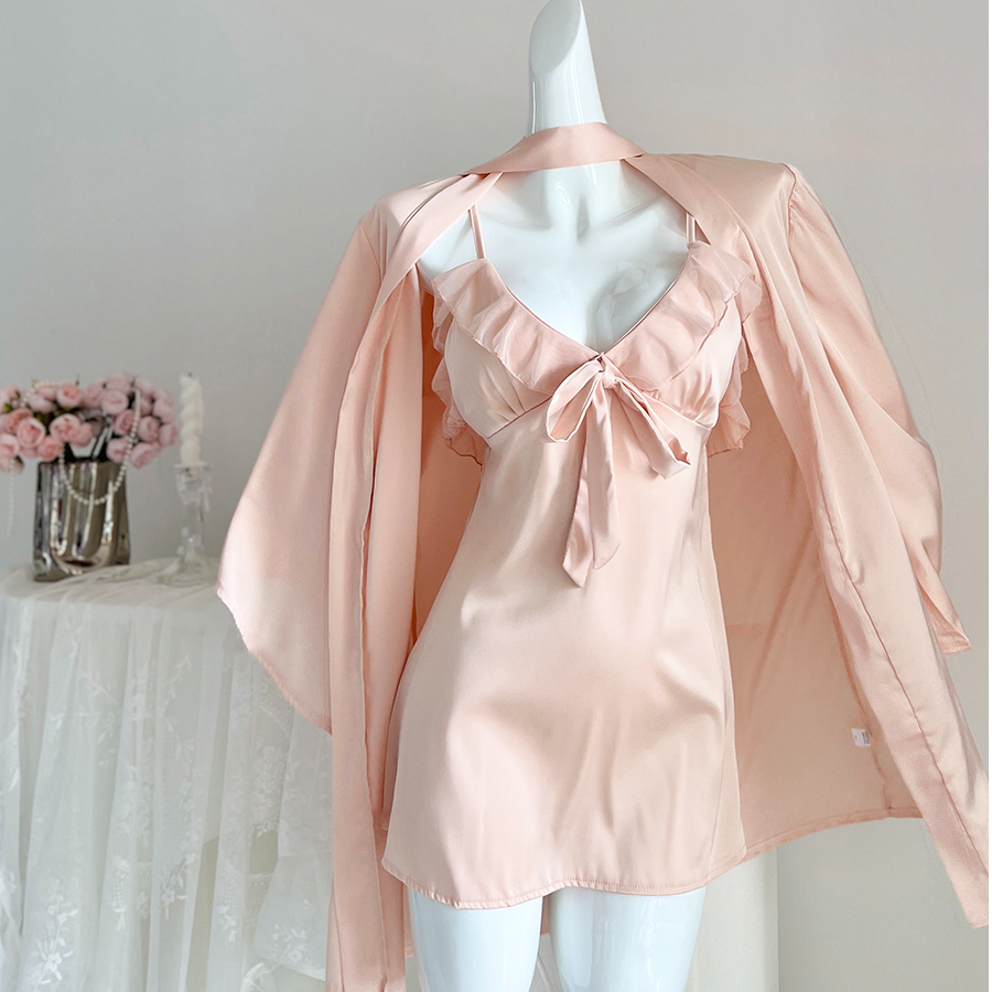 【娇欲万顷】法式纯欲性感深V吊带睡裙带胸垫交叉露背甜美睡衣外袍