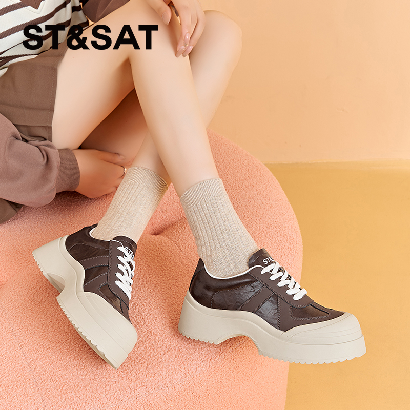 星期六真皮复古阿甘鞋女鞋2025秋季爆款厚底增高运动鞋休闲德训鞋