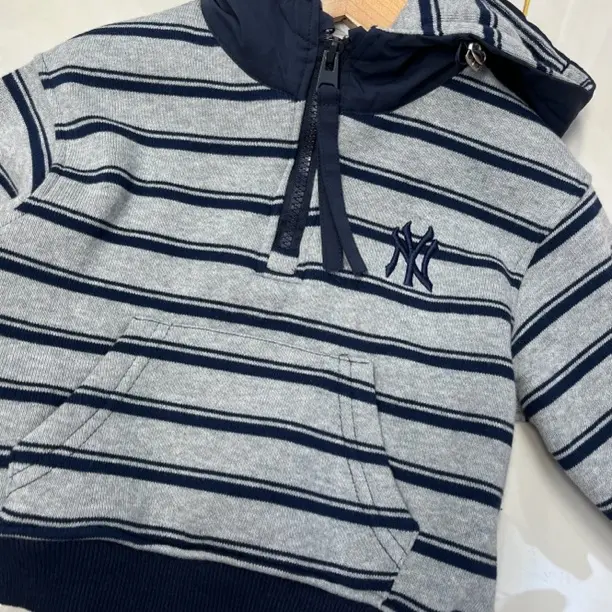 卫衣厚款连帽条纹套头男女通用运动时尚