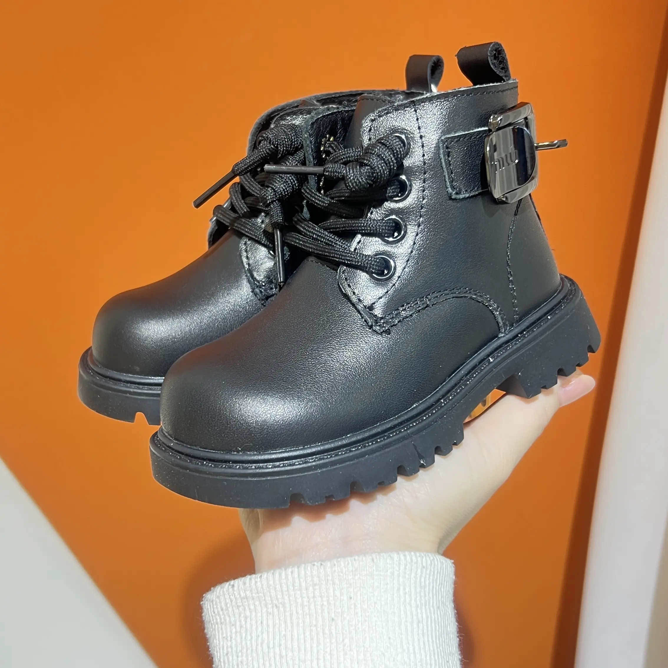 休闲童鞋 马丁靴 软底防滑加绒男童女童秋冬款