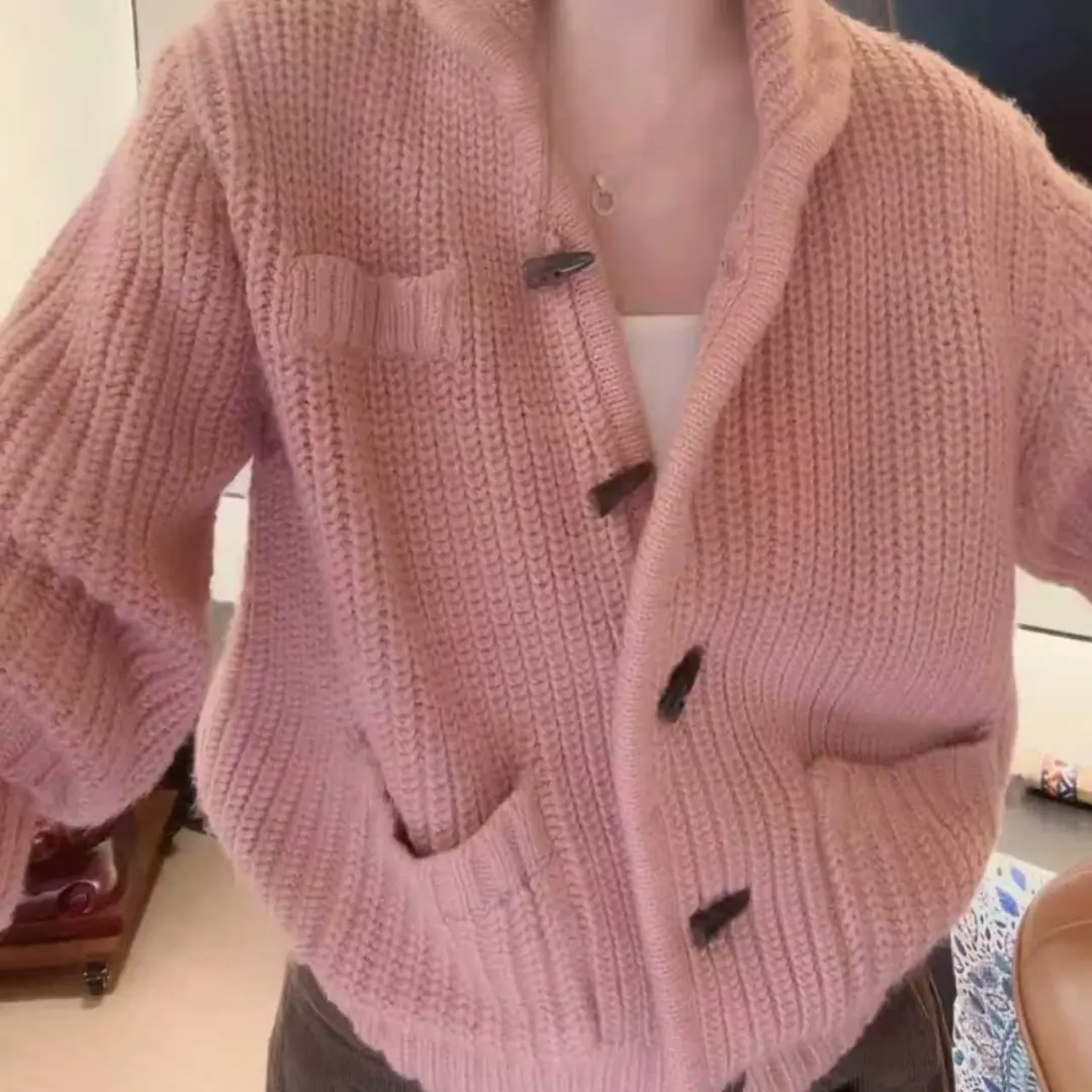 网红洋气炸街女装时尚设计感牛角扣毛衣洋气减龄长袖针织开衫外套