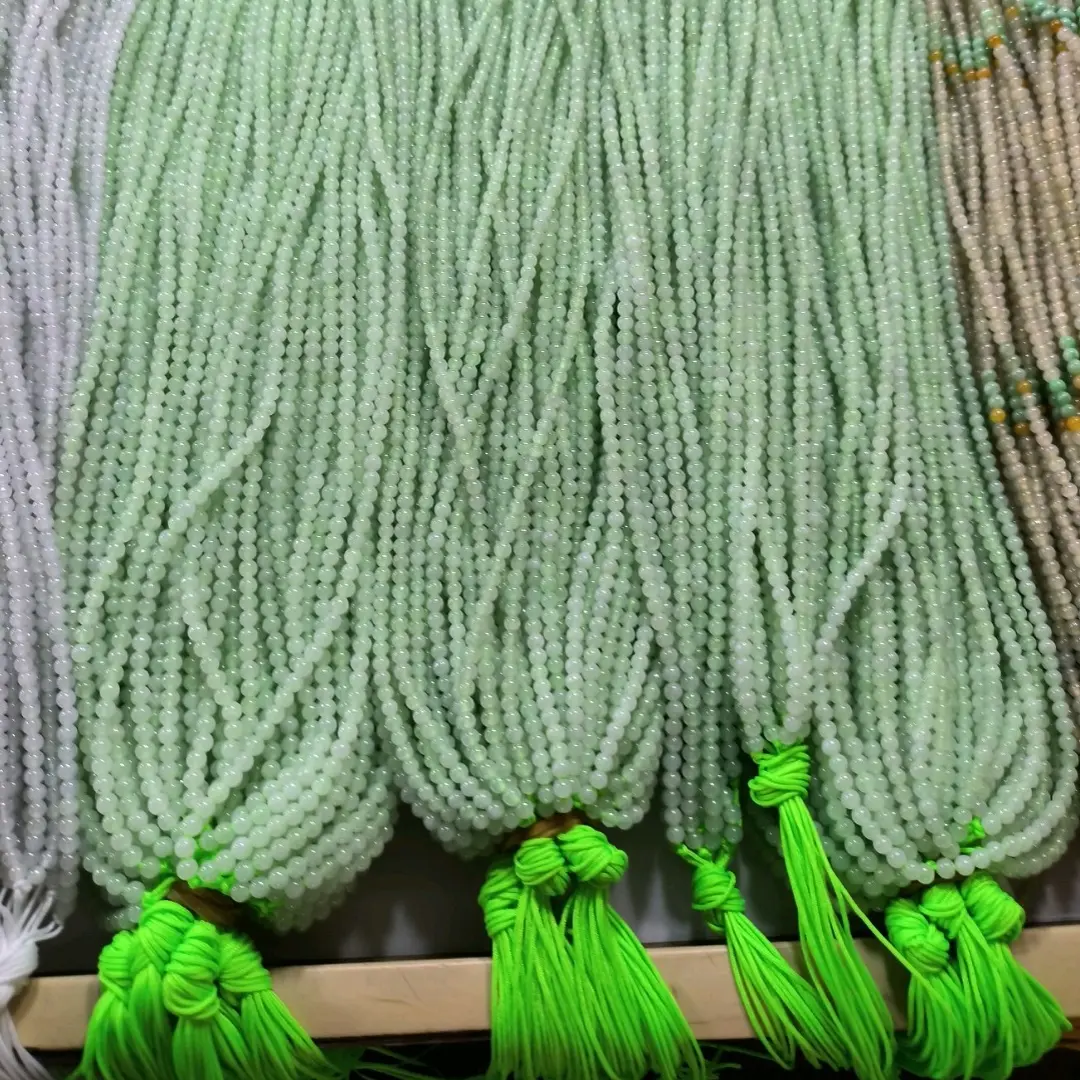 天然缅甸A货翡翠冰种晴水绿小米珠时尚百搭精美项链吊坠