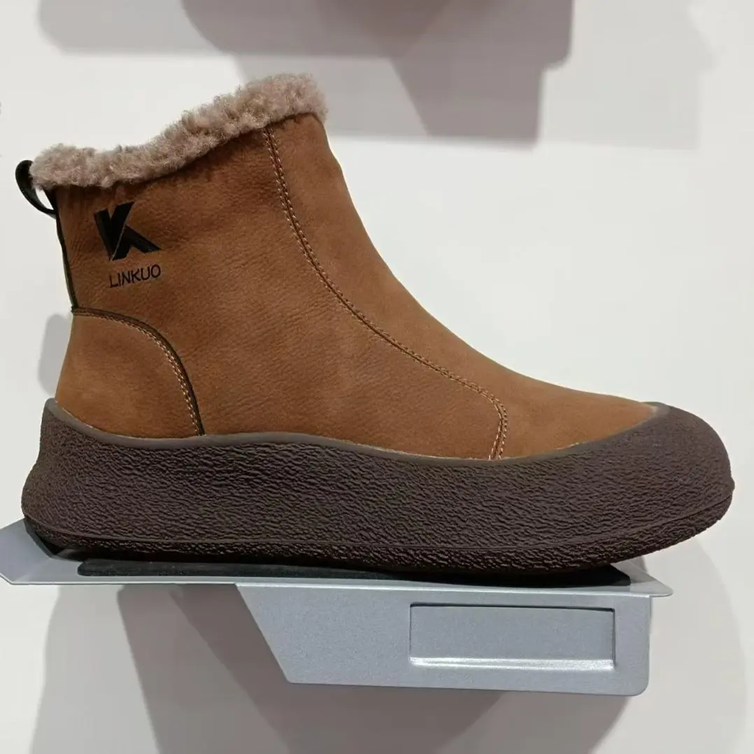 林廓牌25款LK 112冬季加绒雪地靴  保暖性强防滑百搭  穿脱方便