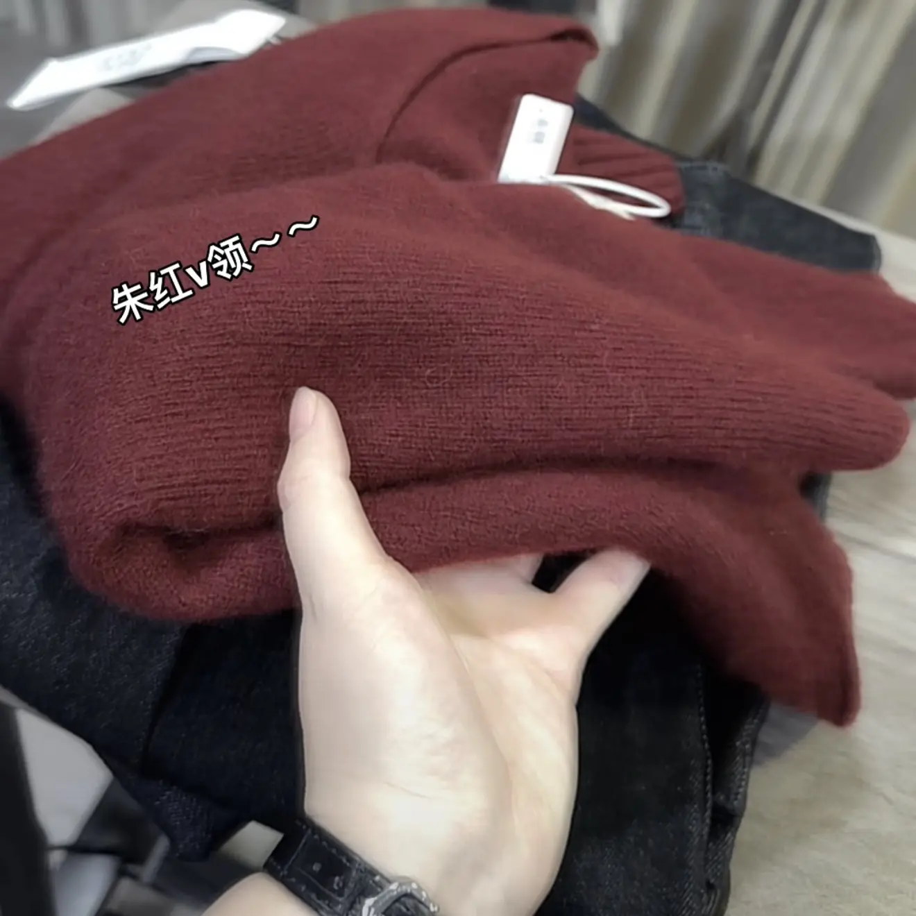 JIANGNANJI！推荐～世贸大货！朱红v领毛衣针织衫外穿可打底0012