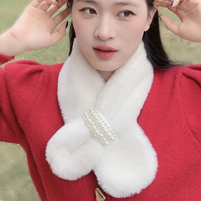 防寒围巾秋冬季毛绒珍珠扣围巾女加厚交围脖甜美保暖围巾毛领围脖