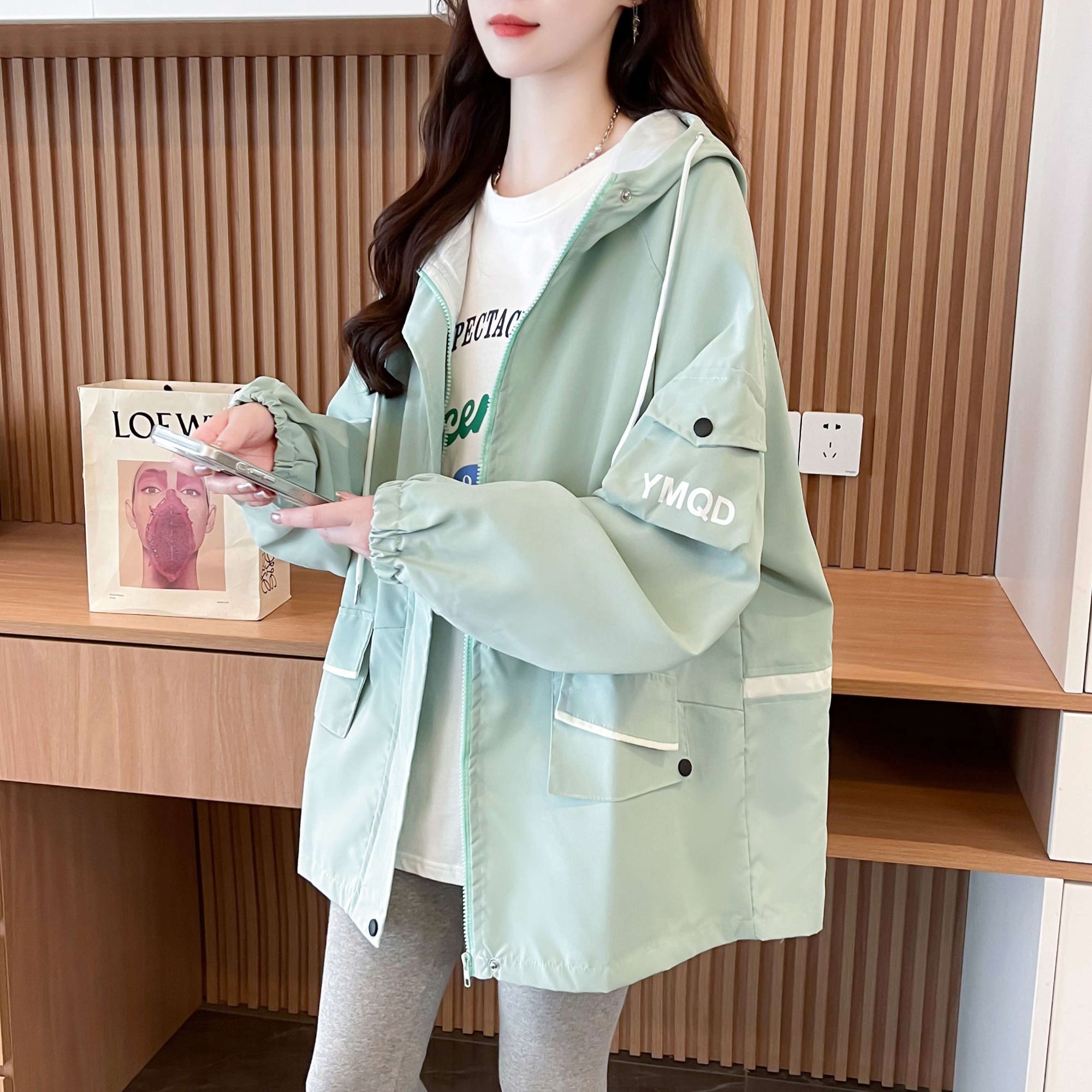 2025春秋新款大码女装设计感双层宽松百搭连帽风衣拼色夹克外套潮