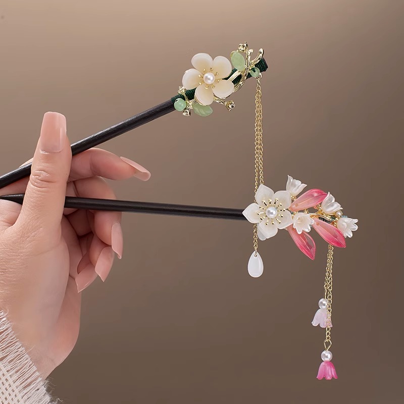 高级感古风花朵发簪女步摇流苏新中式汉服盘发钗木质简约手工簪子