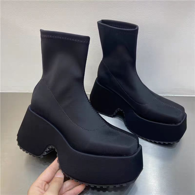 莱卡2023新款超高跟10小个子女靴增高厚底高跟瘦瘦靴防水台英伦风