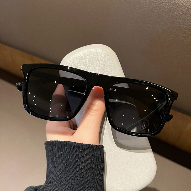 2024新款偏光太阳镜男士眼镜潮墨镜开车驾驶海边遮阳眼睛防紫外线