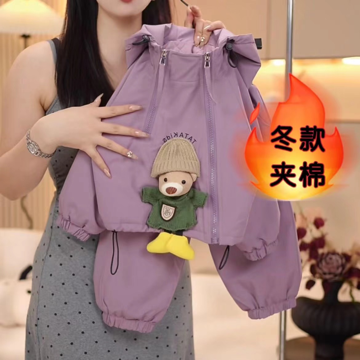 男女童冬季新款套装套时尚洋气加棉加厚冲锋衣保暖两件套宝宝冬装