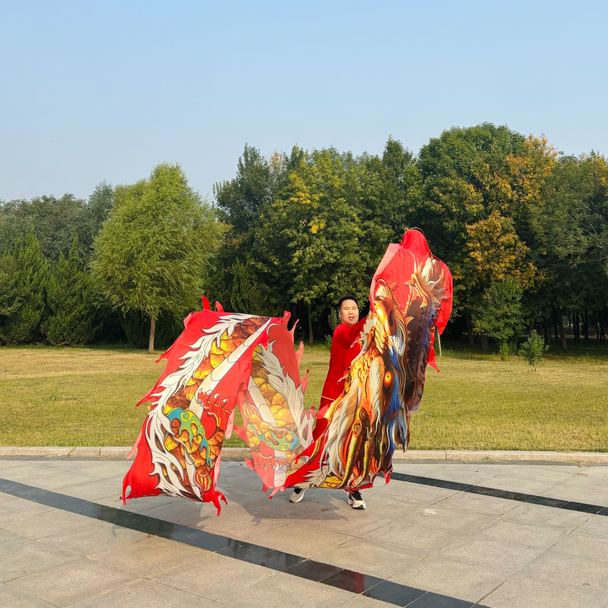 新款啸天龙纯手工不锈钢舞龙镂空龙头可水洗精美彩绸健身龙全套