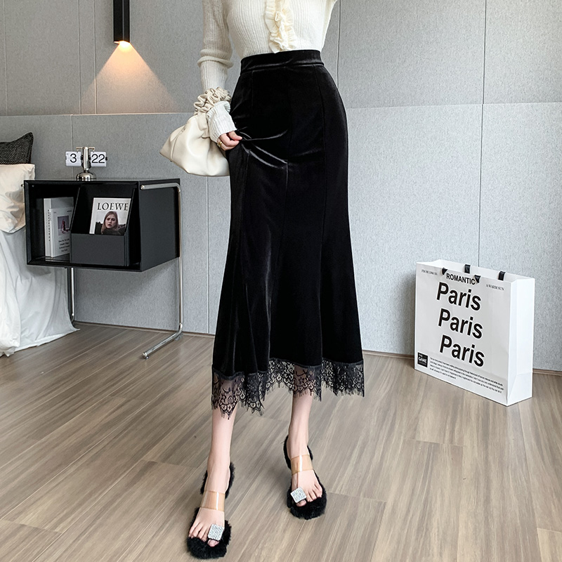 金丝绒半身裙女2025秋冬新款韩版中长裙爆款包臀裙高腰蕾丝鱼尾裙