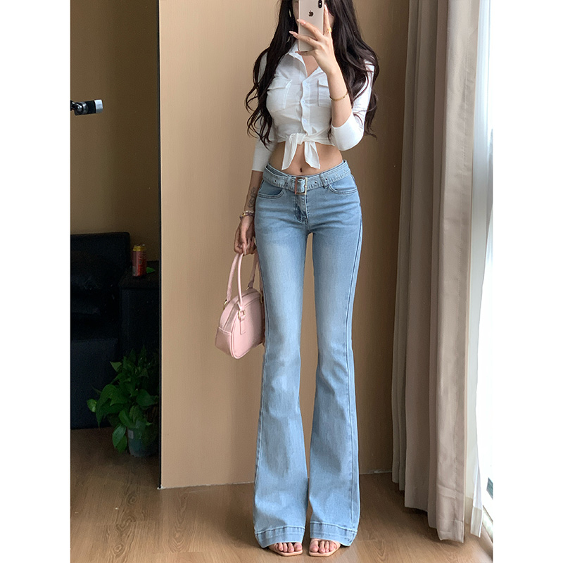 设计感腰带低腰微喇牛仔裤女2025冬季加绒新款百搭显瘦喇叭长裤