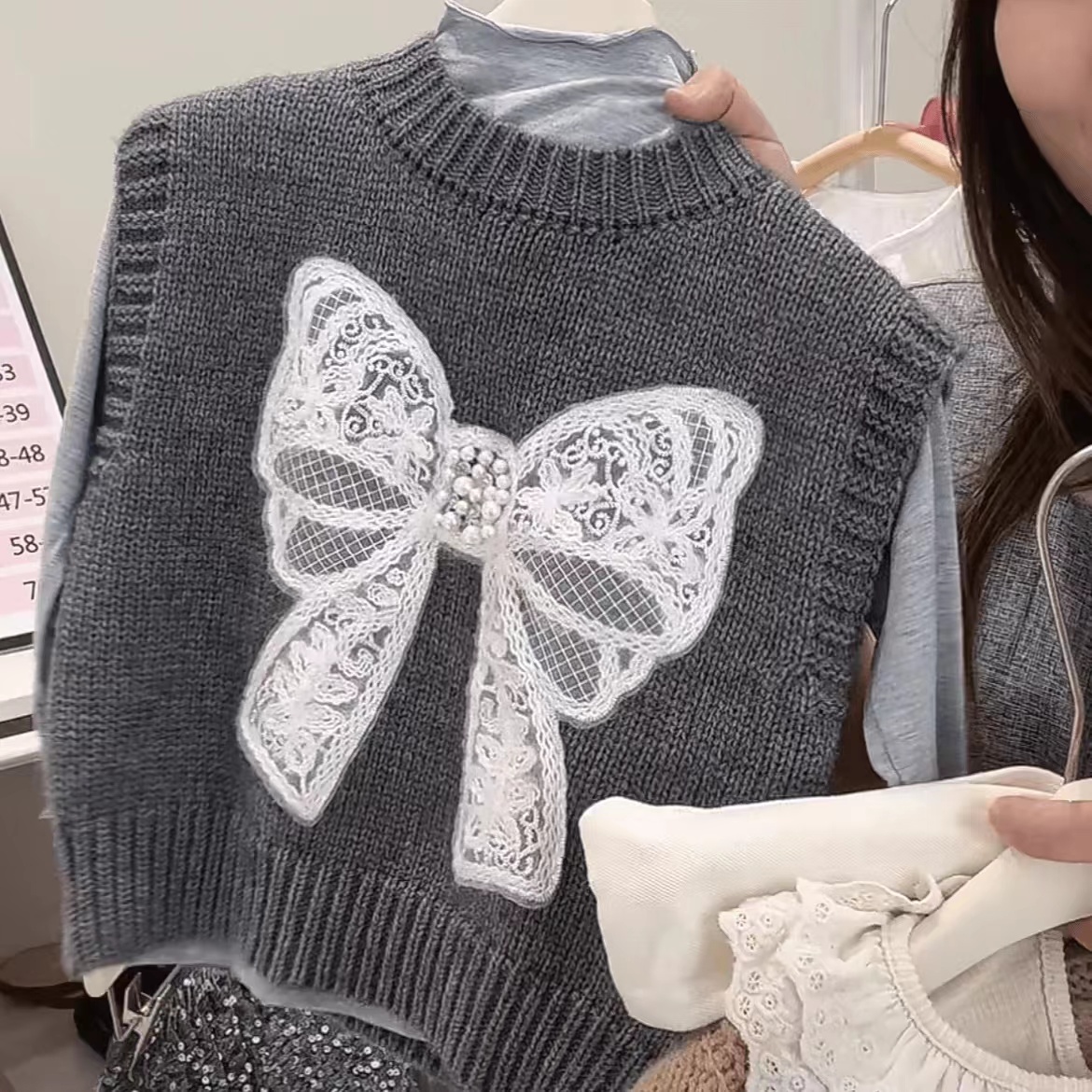 童装2025女童针织马甲秋装珍珠蝴蝶结上衣儿童韩版洋气毛衣背心
