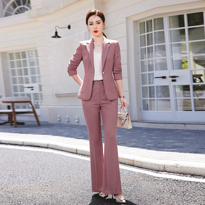 小个子时尚洋气微喇裤西装套装女秋款气质修身女神范短款收腰西服