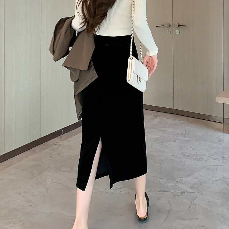 金丝绒后开叉半身裙2025年春秋新款显瘦高腰复古中长款包臀裙女