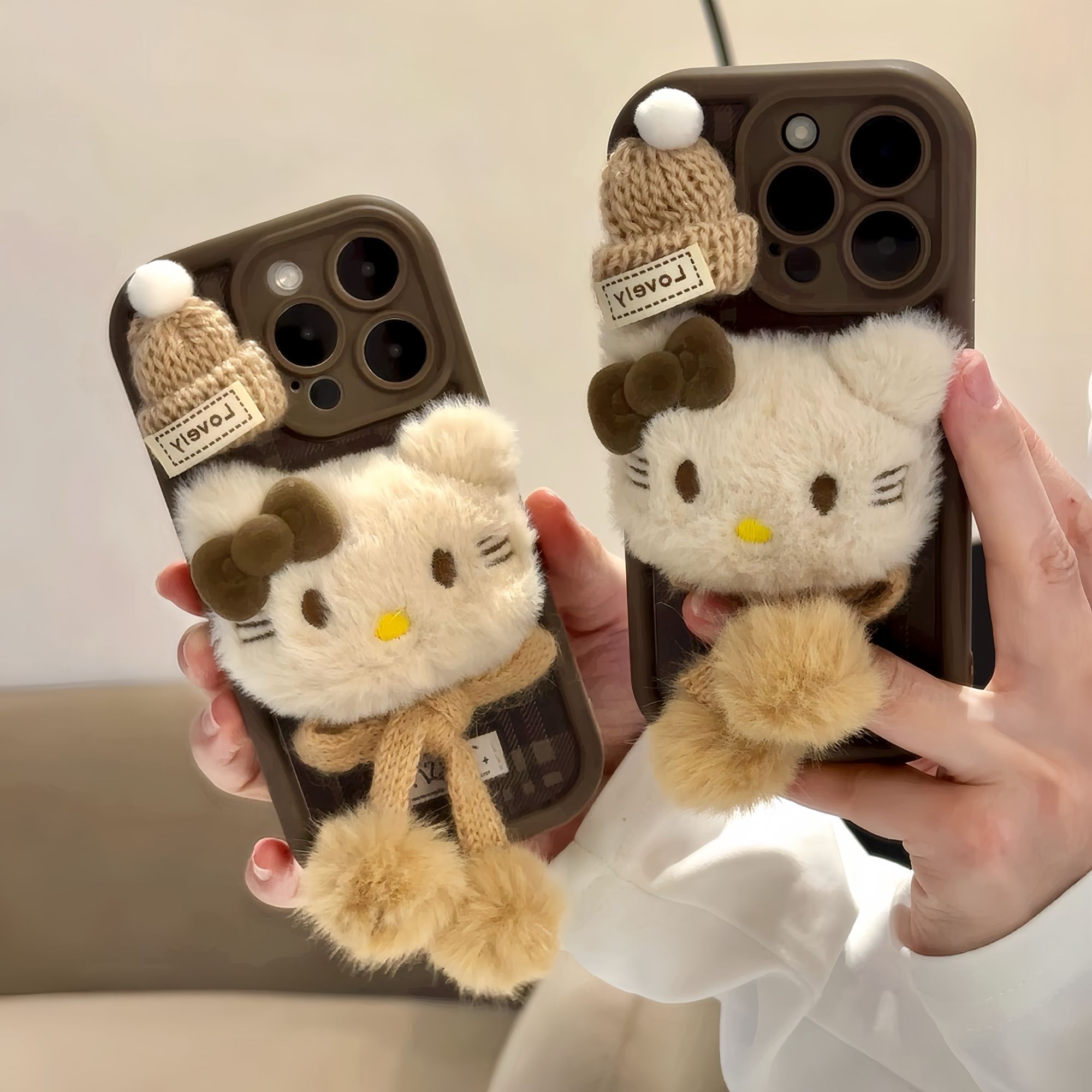 BANCA冬季毛绒围巾kitty适用苹果16/15promax手机壳华为P70vivo小