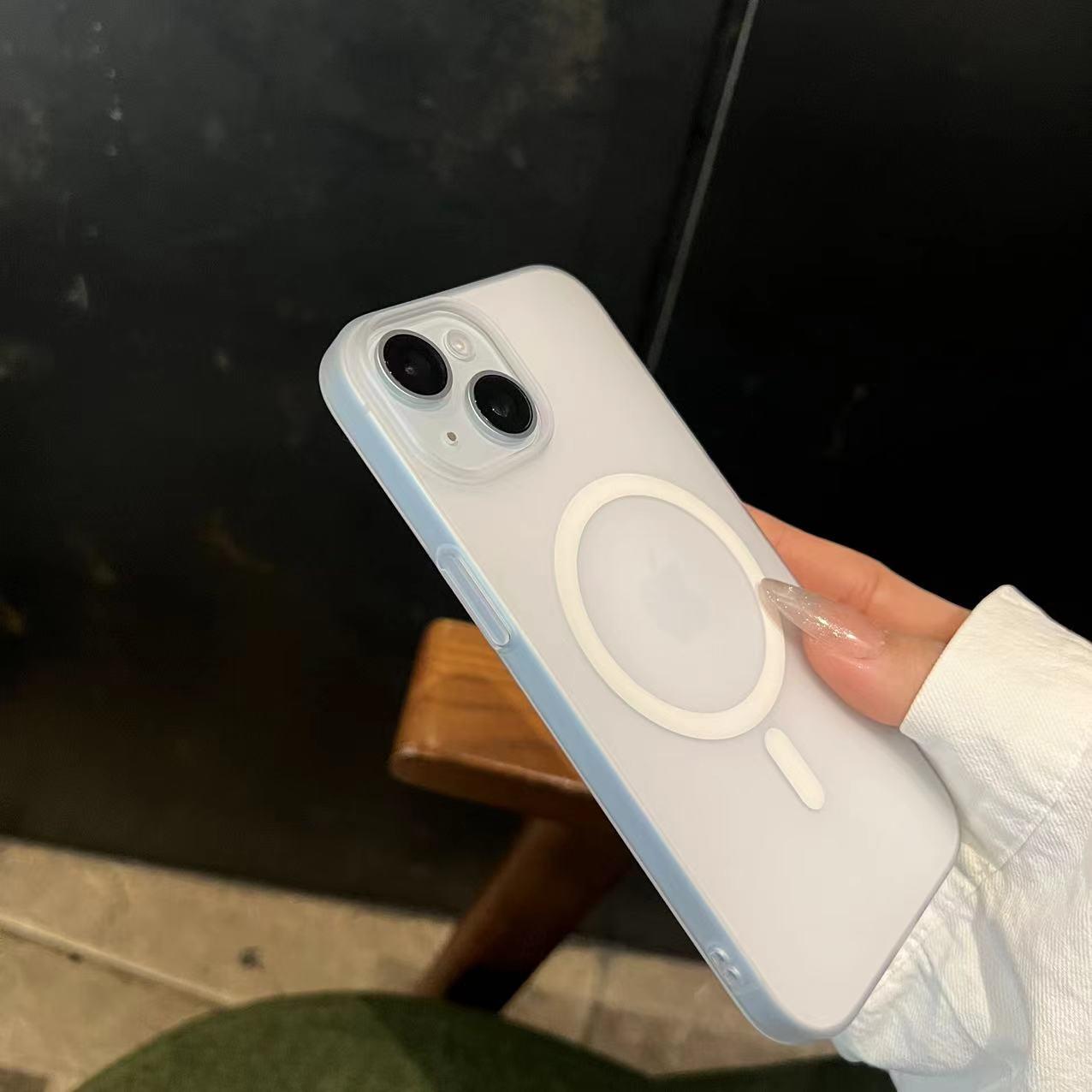 BANCA超薄磨砂磁吸冰雾壳适用苹果16promax手机壳15/14/13pro女12