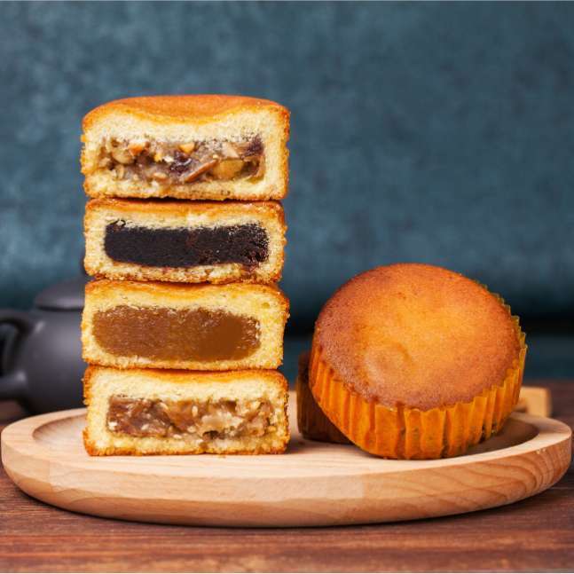 促销美味美蛋皮五仁月饼中秋福利山西特产零食糕点40块装整箱团购