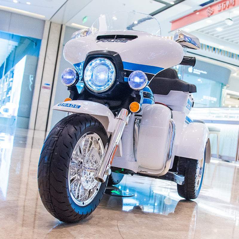 萨玛特儿童电动摩托车汽车警车宝宝充电玩具三轮车男女小孩可坐人