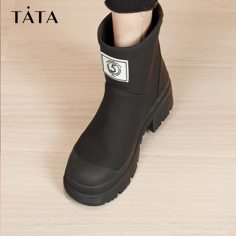Tata/他她冬季英伦风弹力圆头厚底女靴女鞋新款DUAA1DD3
