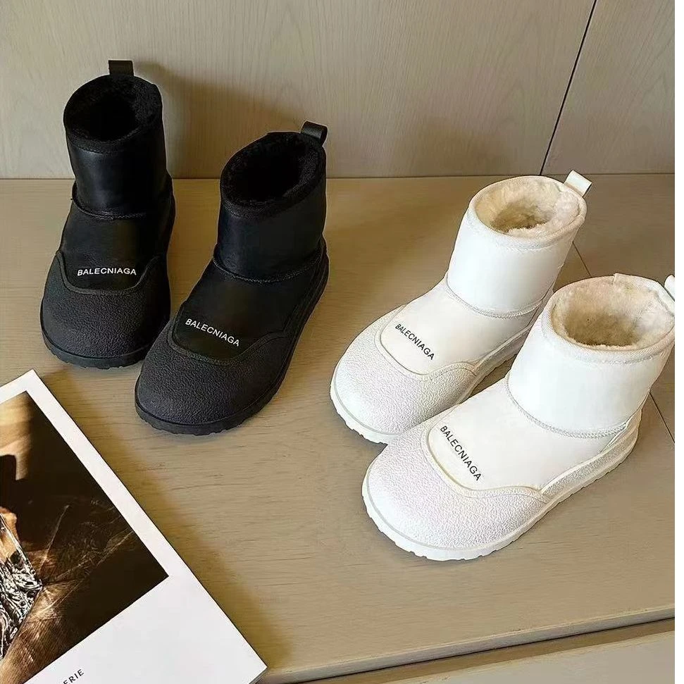 SG / 杨依姗 AW秋冬时尚百搭平底防滑加绒保暖雪地靴X-20241932