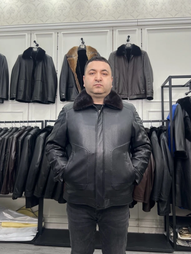 阿吉巴伊男装山羊皮