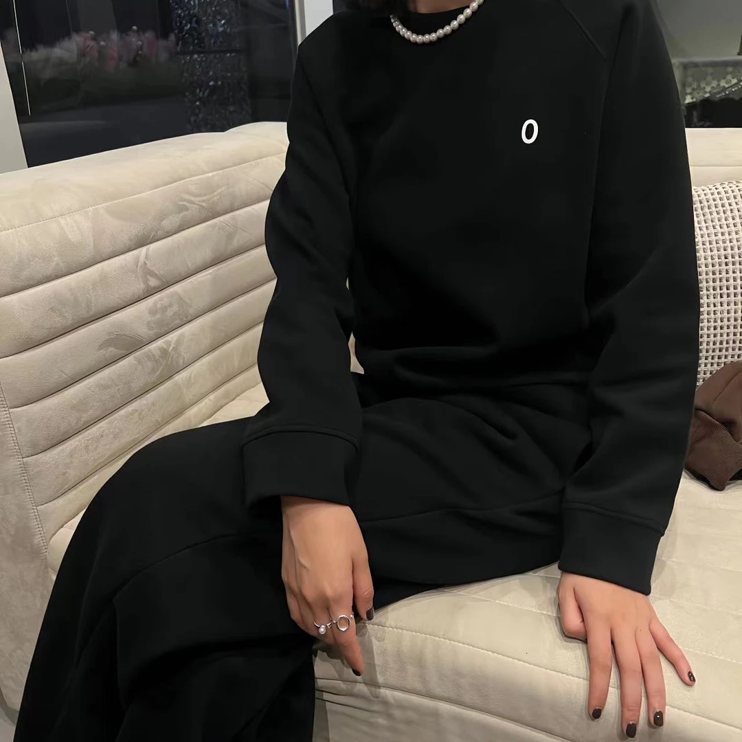 SU然同款深秋朱地面料卫衣