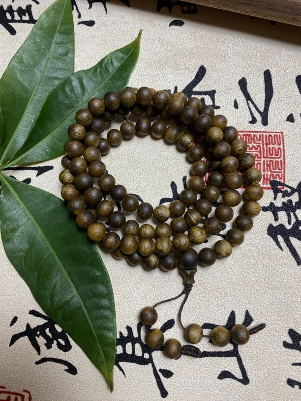 沉香绿棋楠沉香多圈108珠规格8mm克重21克多样性发货一条