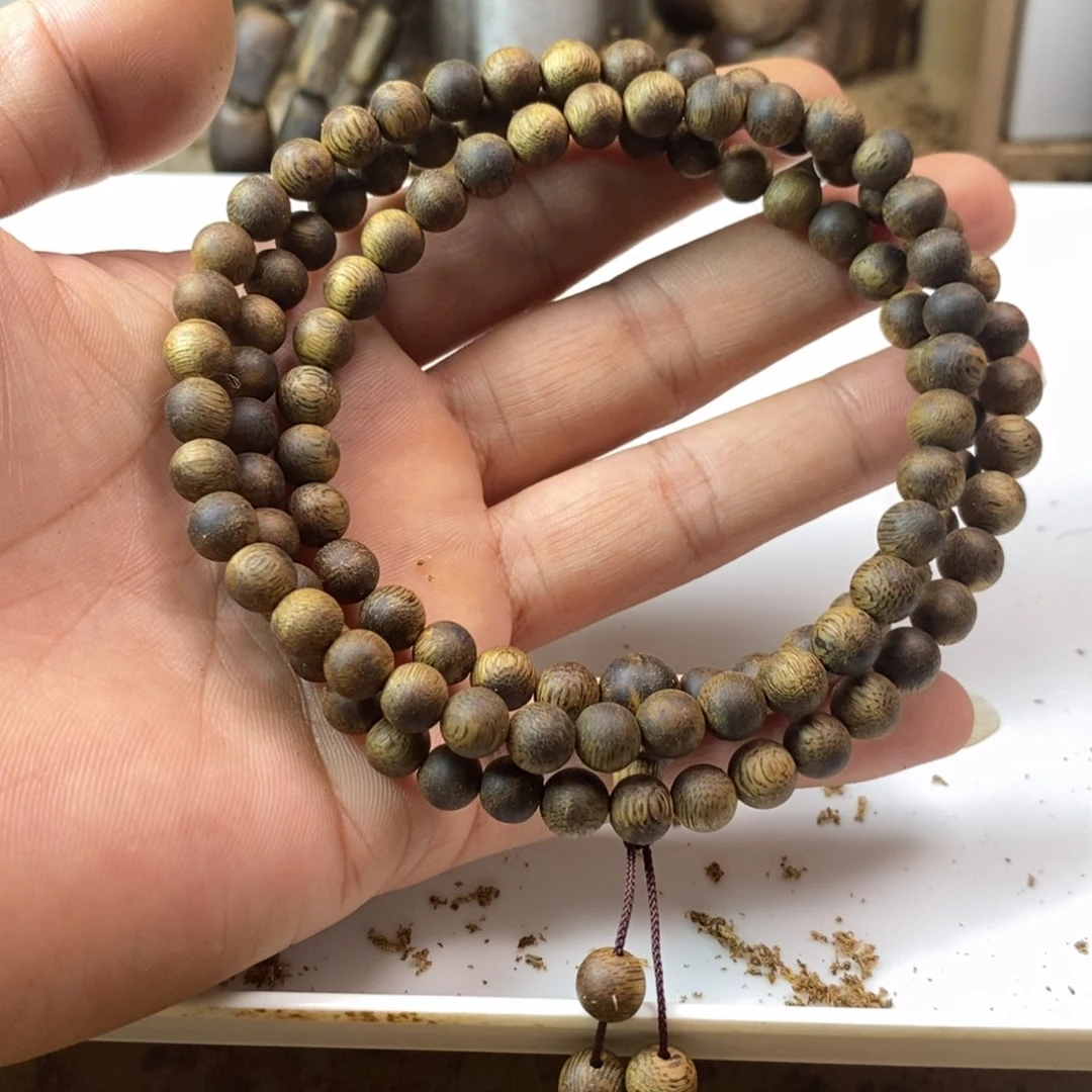 沉香手串乌身规格0.7-16