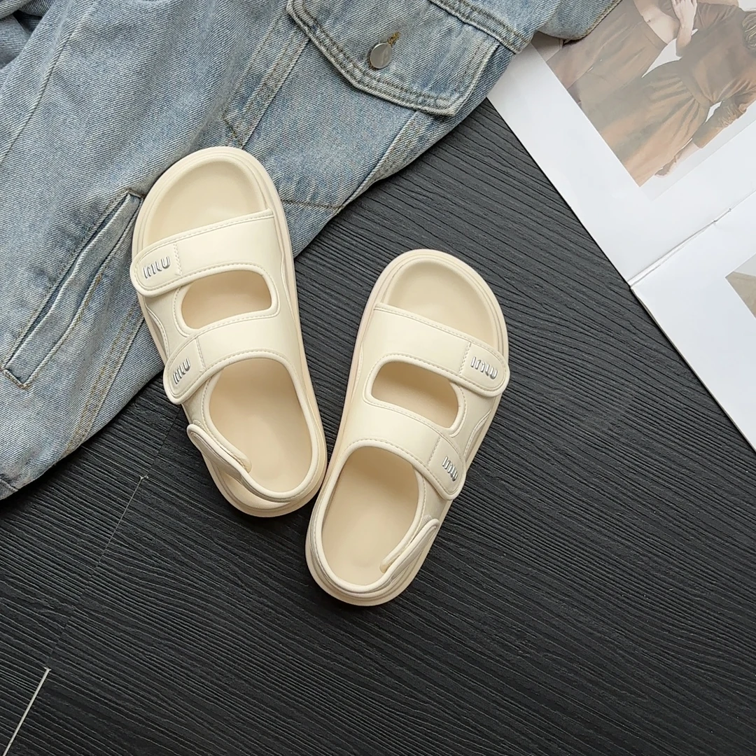 魔术贴厚底凉鞋8-161