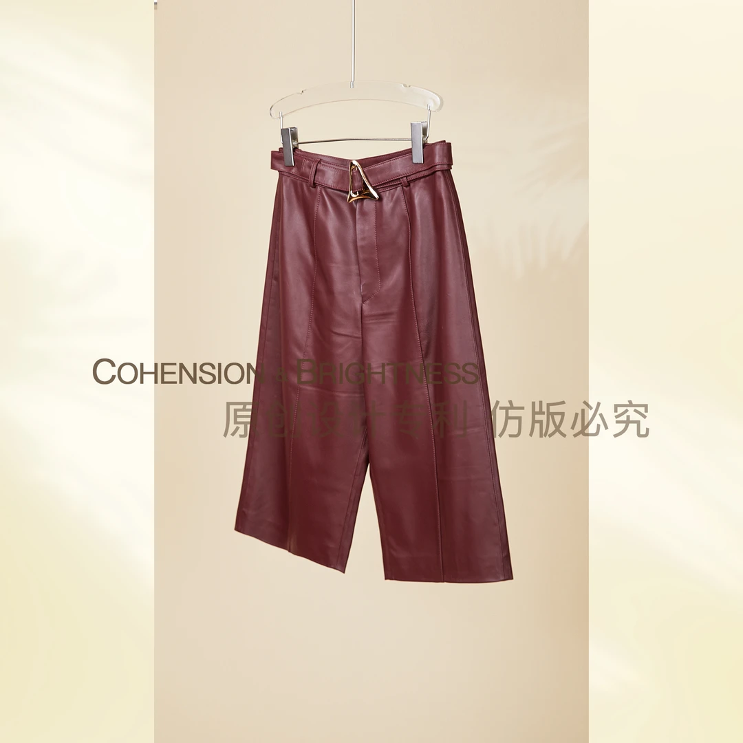 凝慧2023显瘦百搭休闲皮裤五分中裤KO999