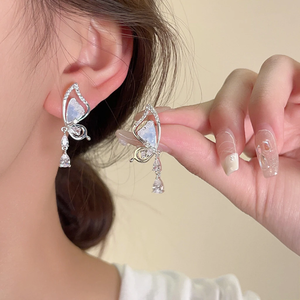 铜合金锆石耳饰 渐变蓝闪晶晶蝴蝶耳环仙仙气质小众ins高级感耳饰