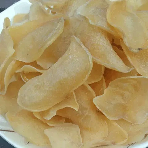 农家自制自然晒干土豆片炒腊肉马铃薯干
