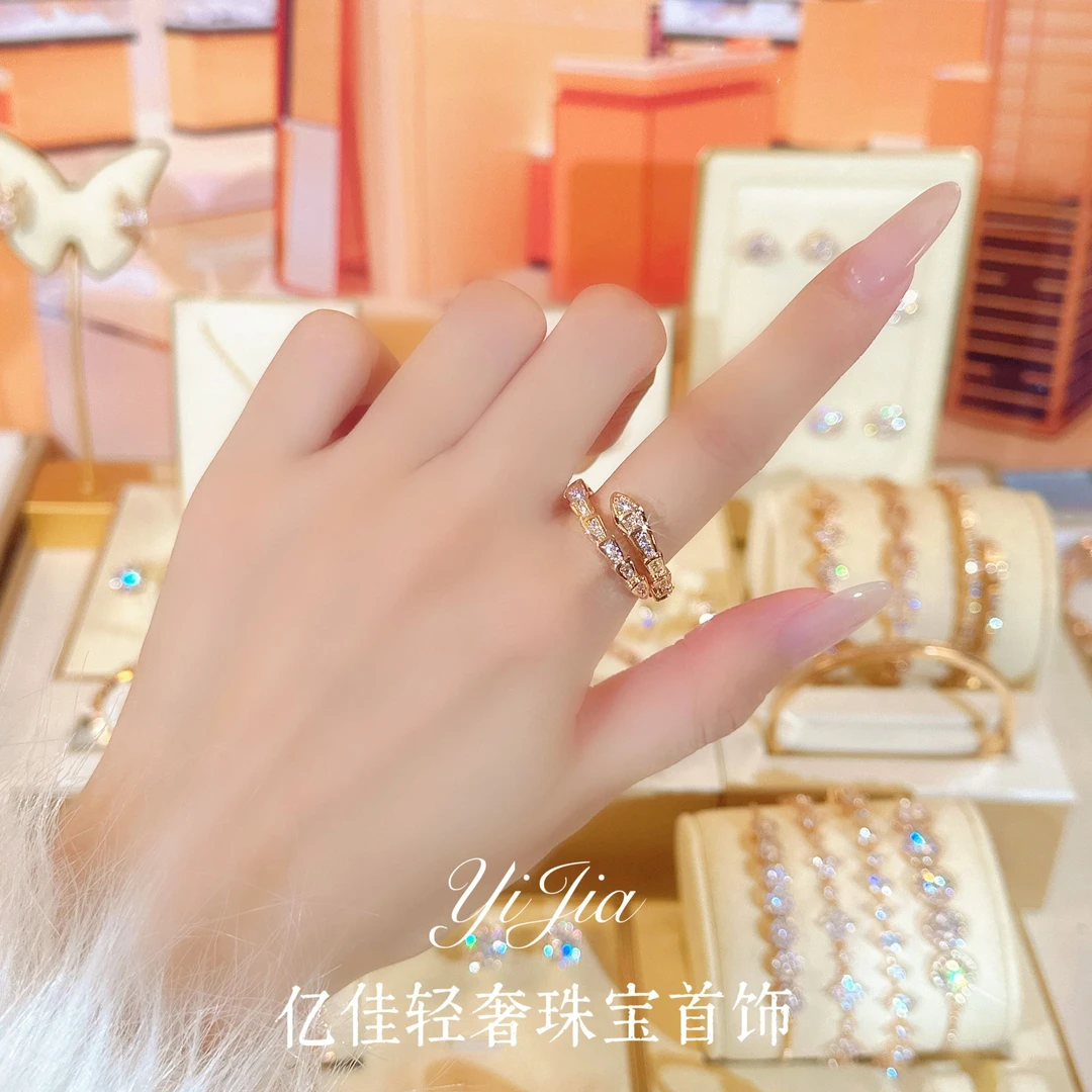 铜合金合成锆石戒指 时尚高定蛇头戒指FS116