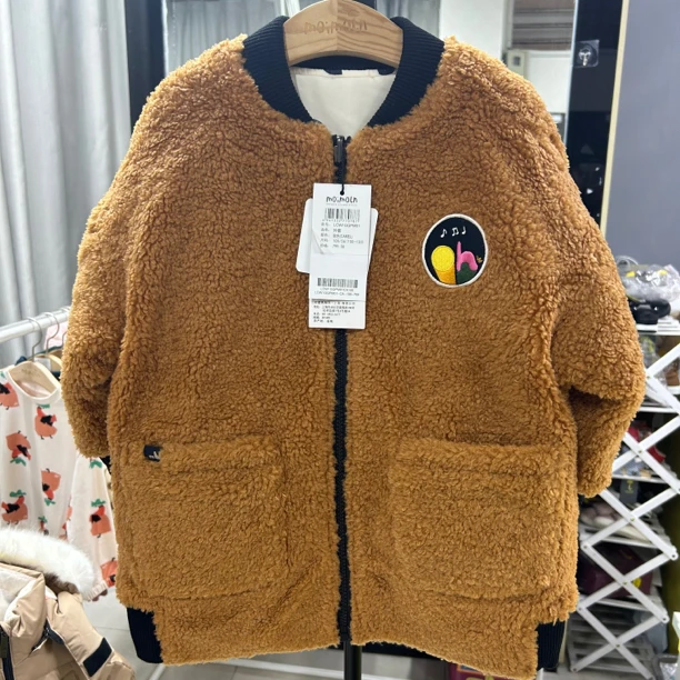 韩国M家儿童两面穿加棉外套