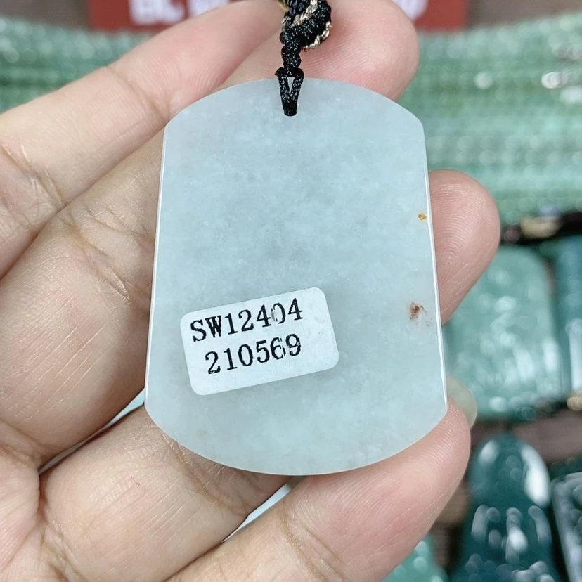【闪购商品】翡翠颈饰未镶嵌玉吊坠